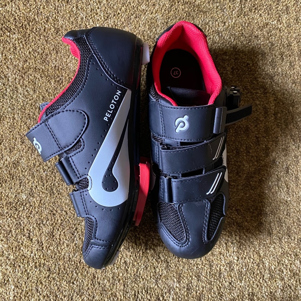 Peloton Cycling Shoes (Size 37)